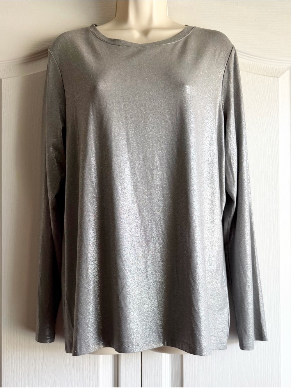 Chico’s Touch of Cool Foil Long Sleeve Layering Tee - Picture 2 of 8